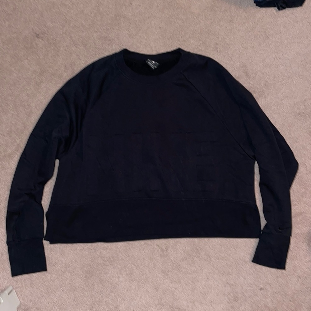 Black Nike sweatshirt